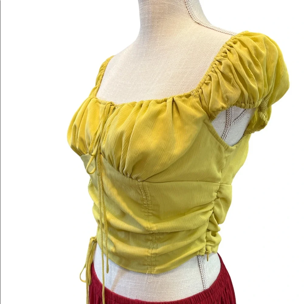 Fashion Nova Crop Top - Picture 6 of 11